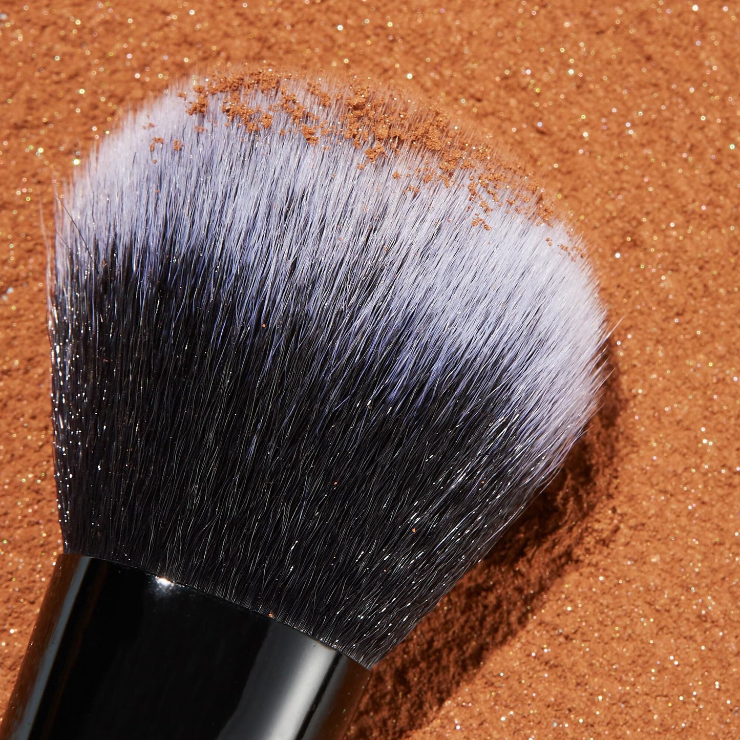 flawless-face-brush-o1 brush_SL_018_A1_IGF.jpg