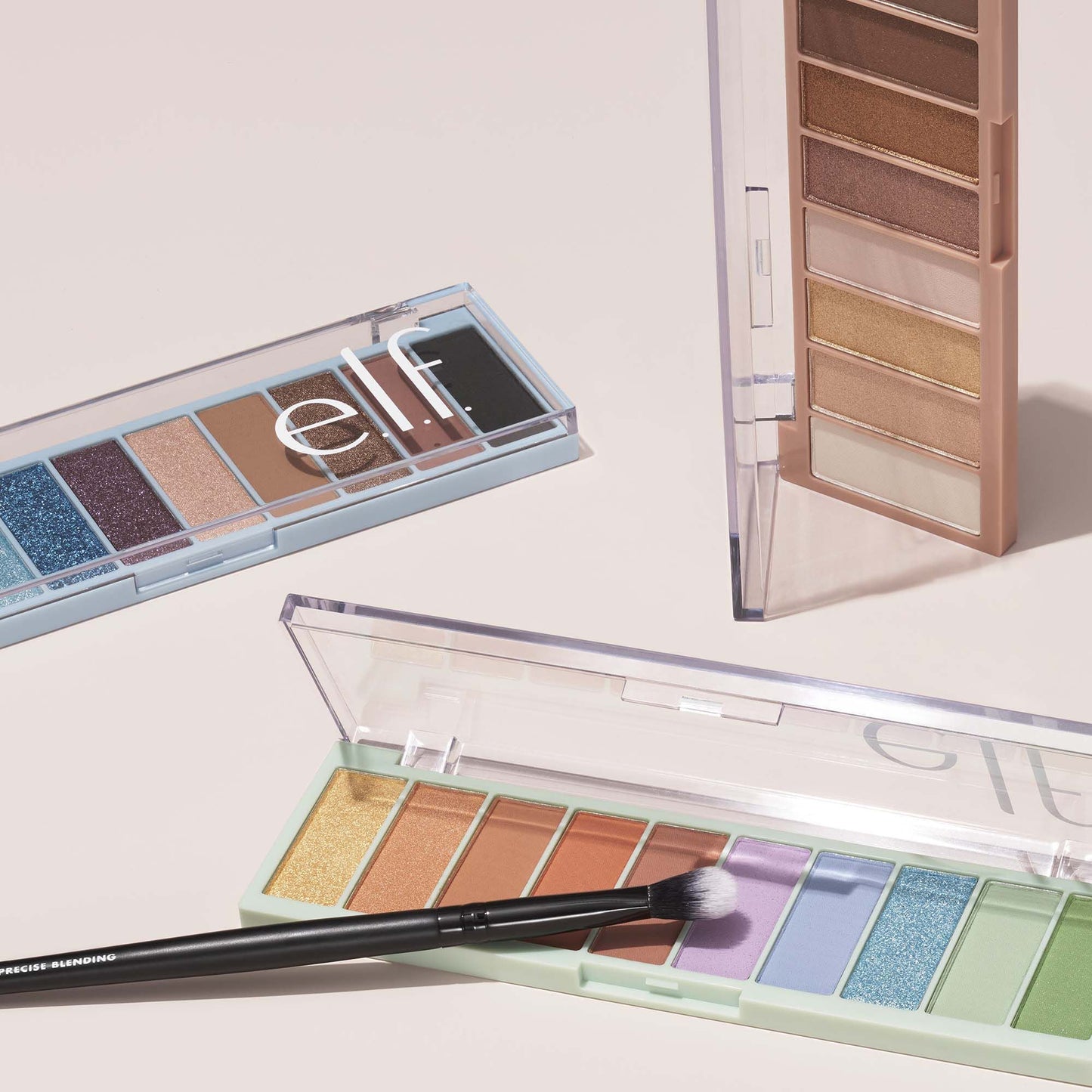 perfect-10-eyeshadow-palette-h4 022123_10pcEye-Hero_0048ALT-FOCUSSTACK-2-RGB_IGF.jpg