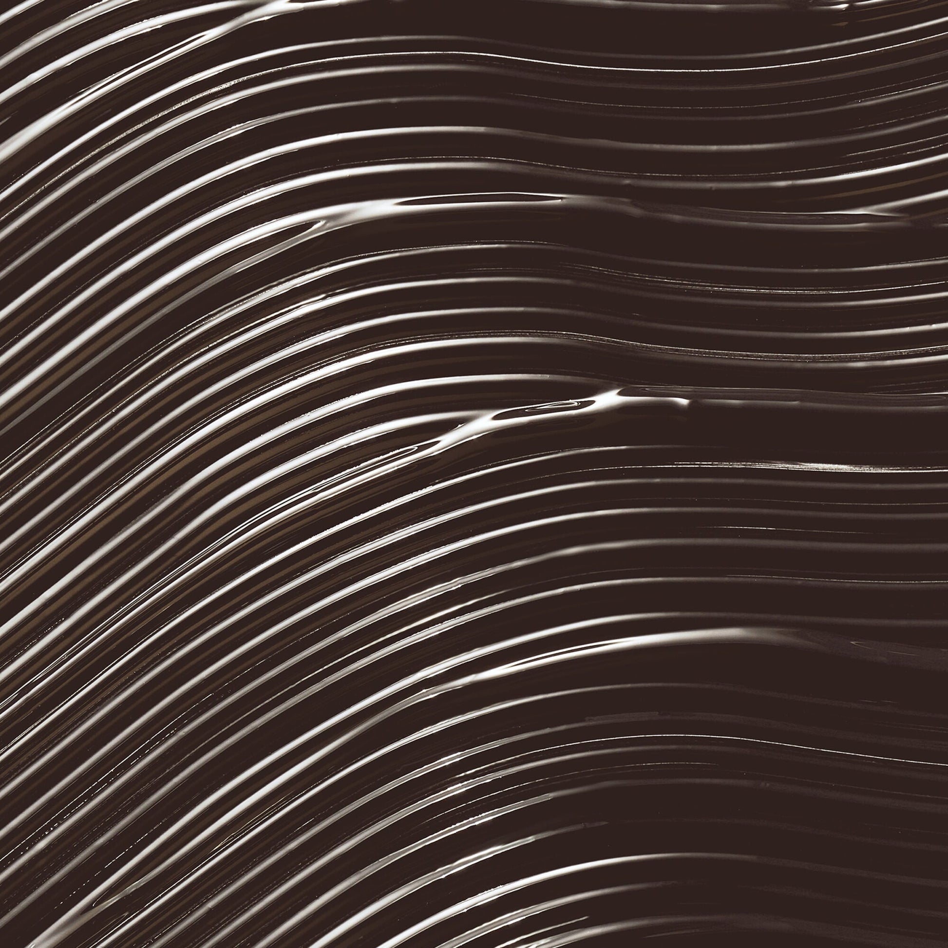 incredi-curl-mascara-t4 101424_elf_IncrediCurl_DARK_BROWN_MAIN_0006_85172_v4_RGB_IGF.jpg