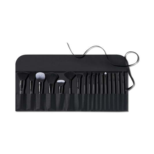 17-piece-ultimate-makeup-brush-set-and-travel-roll-c6 84673_TravBrushSet_AllBrush__590_OPEN_V3_R_R.png