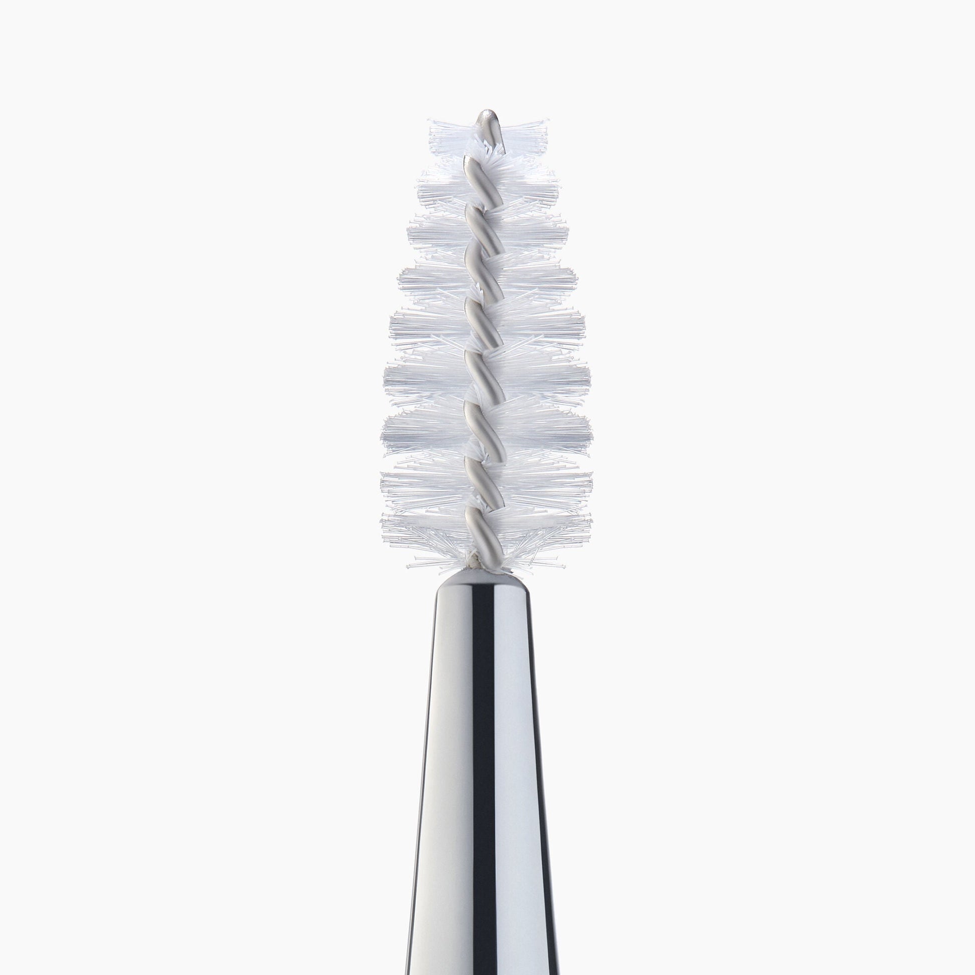 precision-dual-sided-eyebrow-brush-h9 85315_PrecisionDualSidedEyeshadowBrush_Macro_1_V2.jpg